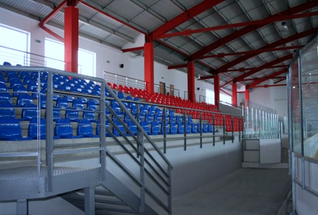 Das Eisstadion in Domažlice von innen