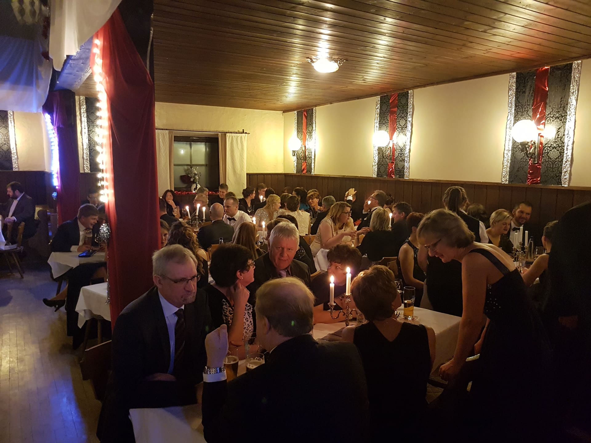 Bild zum Beitrag „Bürgerball 2018“