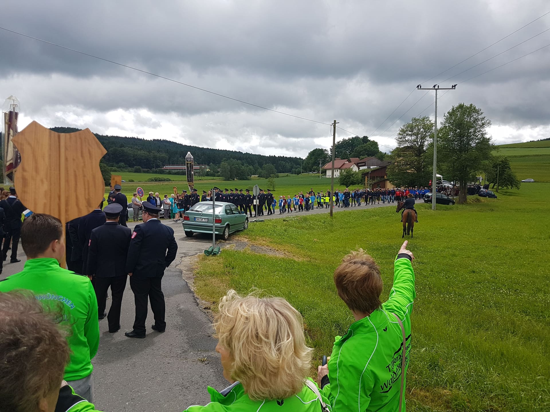 Bild zum Beitrag „Umzug 125-jähriges Jubiläum Feuerwehr Prosdorf“